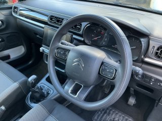 /photos/9414/05e47e8f-886b-4cda-b17c-b3728db5bcd5_i320x240.jpg