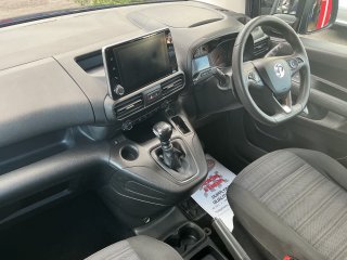 /photos/9414/130da61d-bd95-7ffd-c54f-fa5e4de16e9e_i320x240.jpg