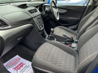 /photos/9414/2daa3f33-4603-1a31-99e2-9002e7bfc2ba_i320x240.jpg