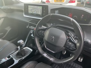 /photos/9414/38e83d0f-ab6b-7886-23e5-e74cf470cfc1_i320x240.jpg