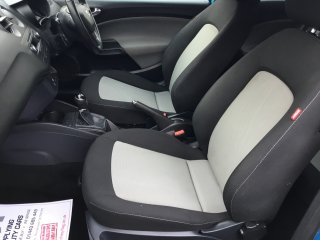 /photos/9414/422db2ed-7596-8230-47c1-f944bc194099_i320x240.jpg