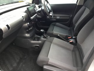/photos/9414/b47ae45c-55d3-4ac6-5522-e2e79532f789_i320x240.jpg