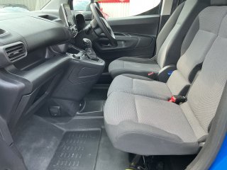 /photos/9414/d219b680-c8d8-8d81-ea99-b50f1a240040_i320x240.jpg