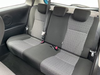 /photos/9414/ecdfde2e-4965-777d-14f2-09fb054a2ffd_i320x240.jpg