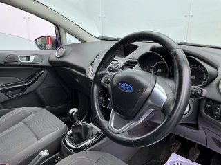 /photos/9414/ee386e51-484e-7414-5ea5-dc2796cd66b1_i320x240.jpg